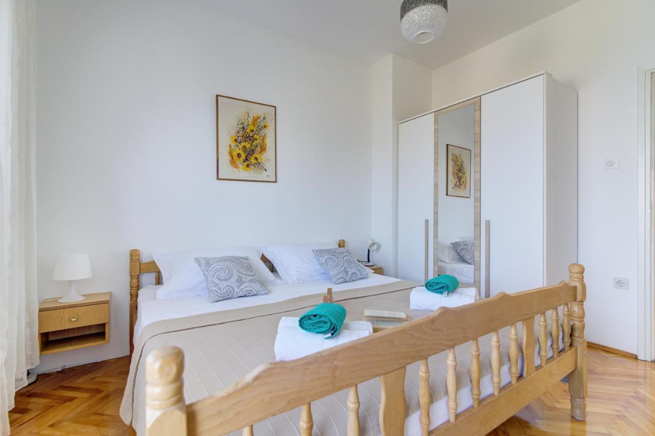 Miro Apartment